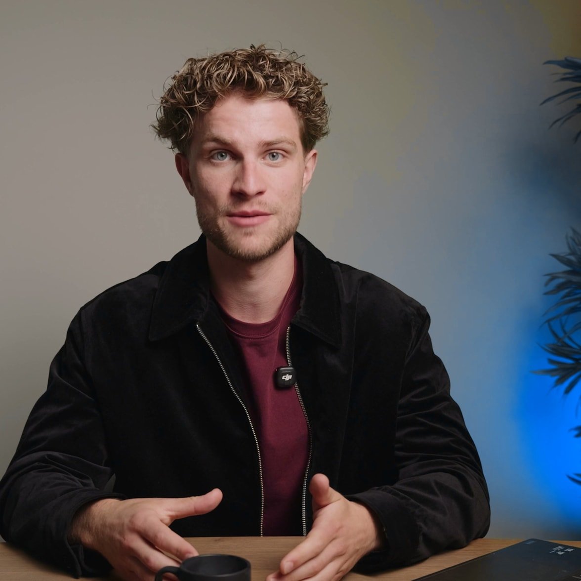 Jordy de Wolde aan tafel